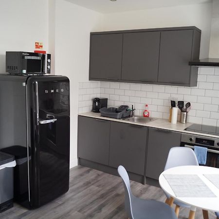 Bright & Stylish Apartment ดันดี ภายนอก รูปภาพ