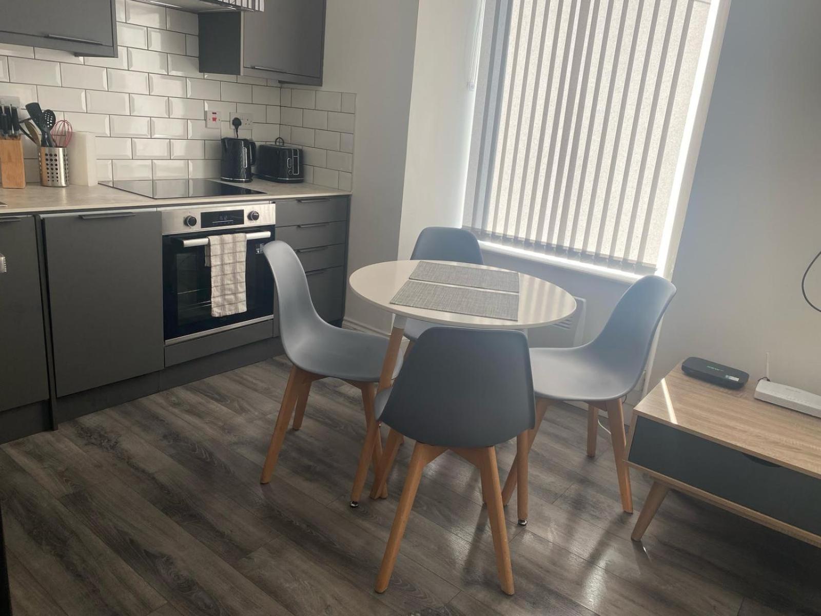 Bright & Stylish Apartment ดันดี ภายนอก รูปภาพ